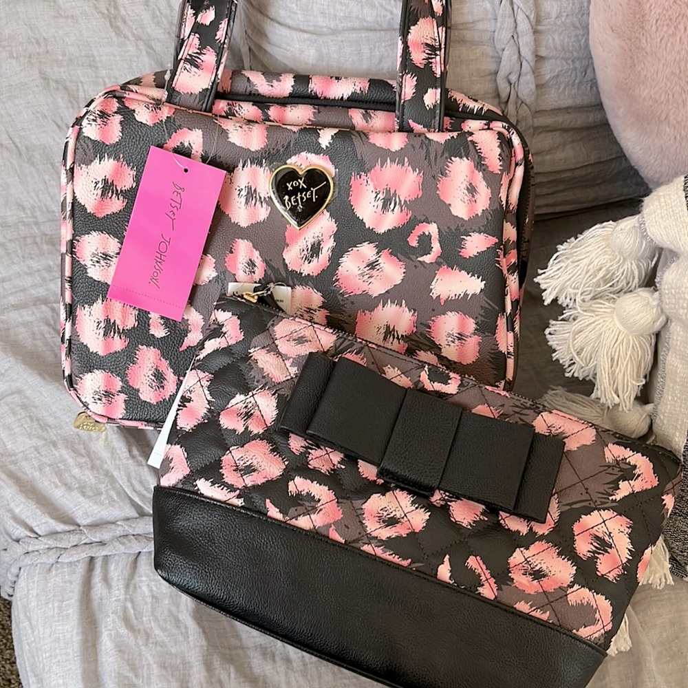 Betsey Johnson leopard print cosmetic bag set